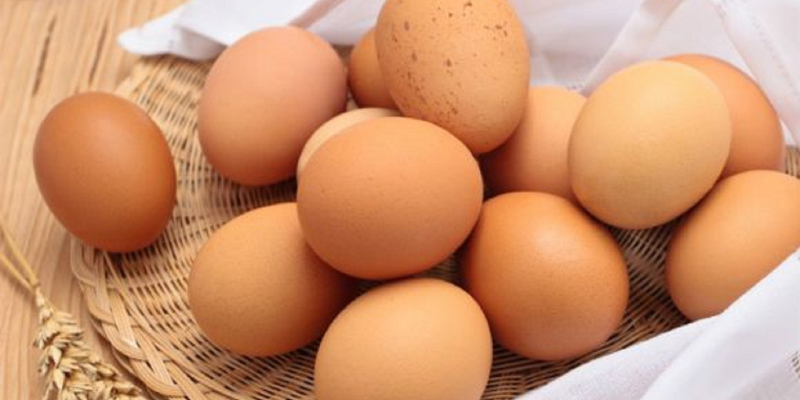 5 Effective Ways to Store and Preserve Eggs from Your Backyard Flock